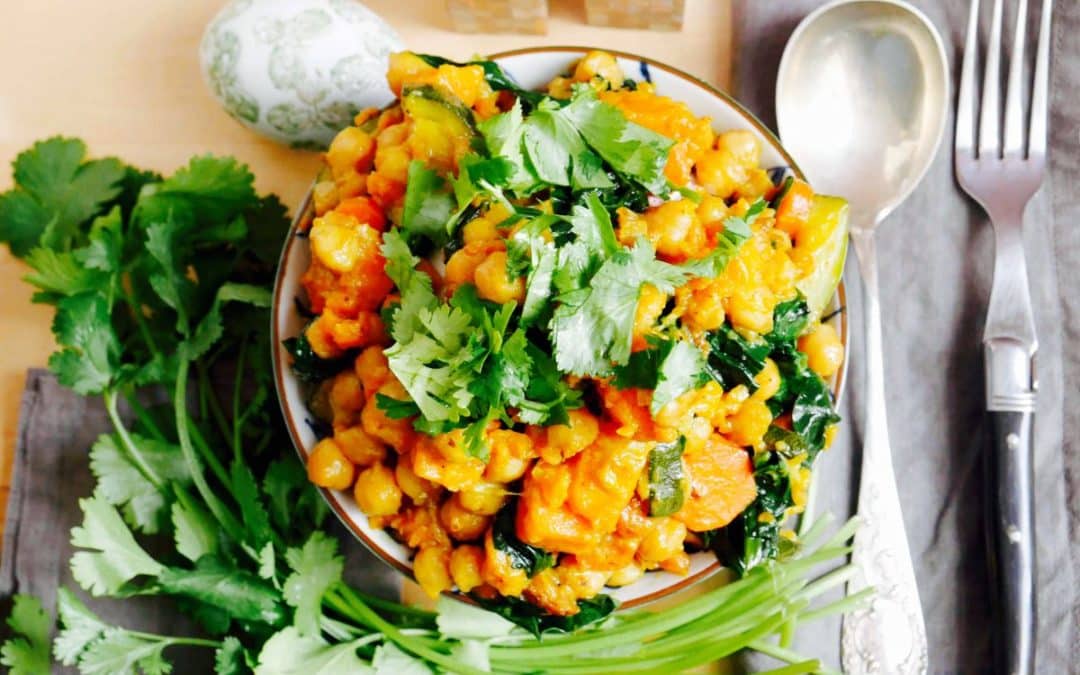 Kichererbsencurry mit Süßkartoffel und Spinat