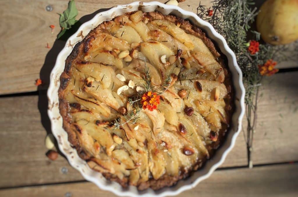 Birnentarte mit Thymian und Parmesan