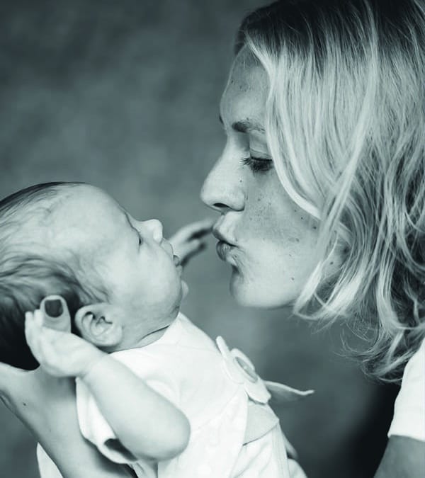 Die ayurvedische Babymassage – Wirkung auf Eltern und Kind